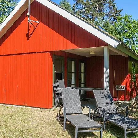 3 Bedroom Stunning In Aakirkeby Semesterbostad Vester Somarken